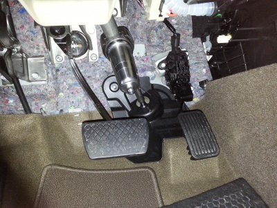 Блокиратор рулевого вала Заслон установленный на автомобиле Acura RDX 2006-2012